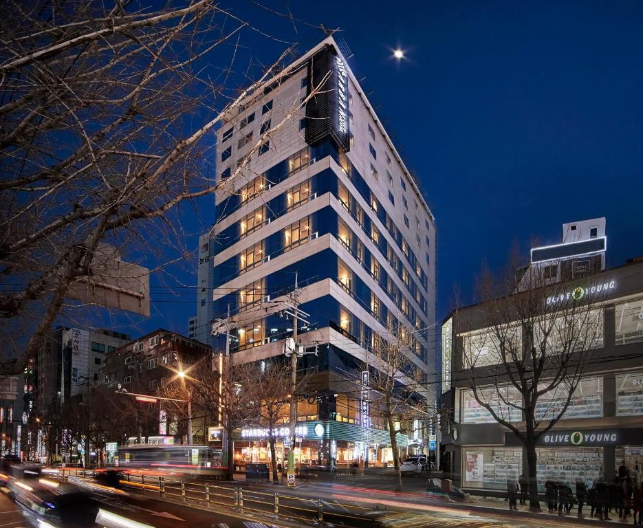 hotels with balcony in Busan