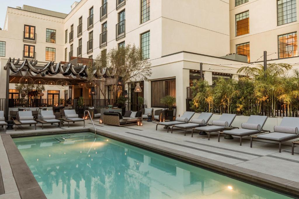 hotels with balcony in West Hollywood