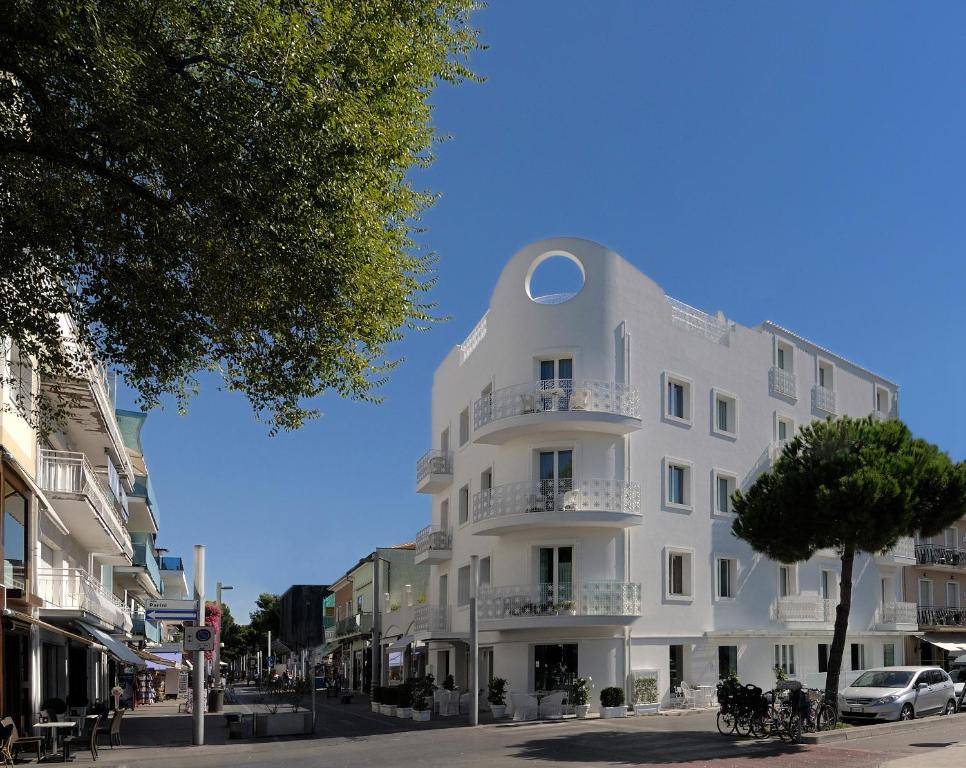 hotels with balcony in Riccione