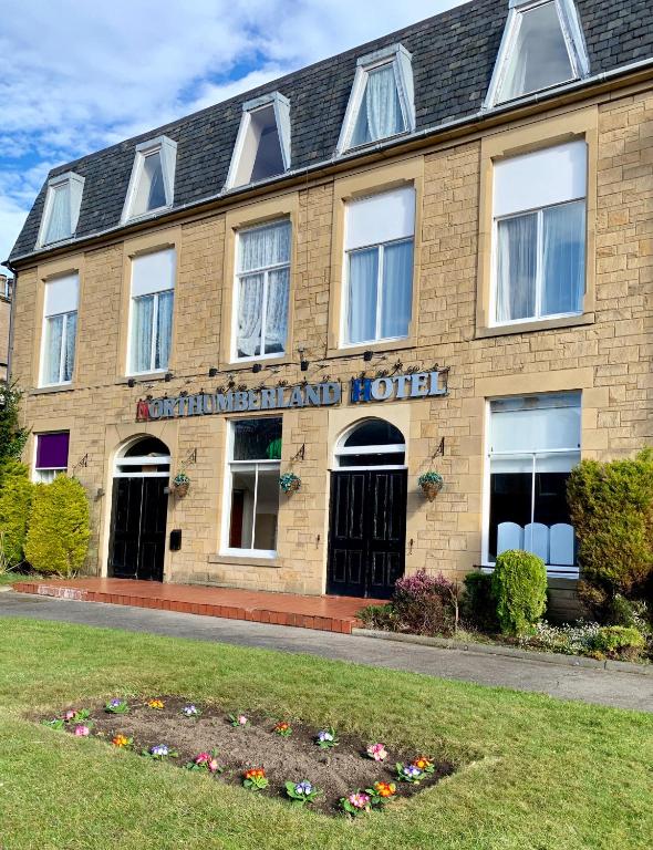 hotels with balcony in Edinburgh