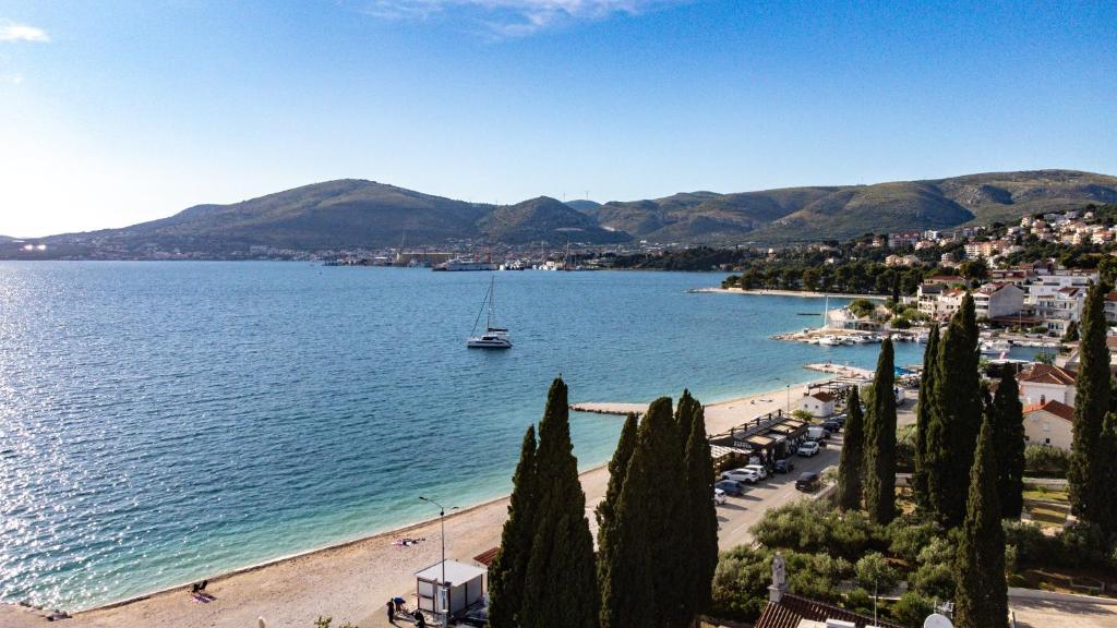 hotels with balcony in Trogir St Sebastian