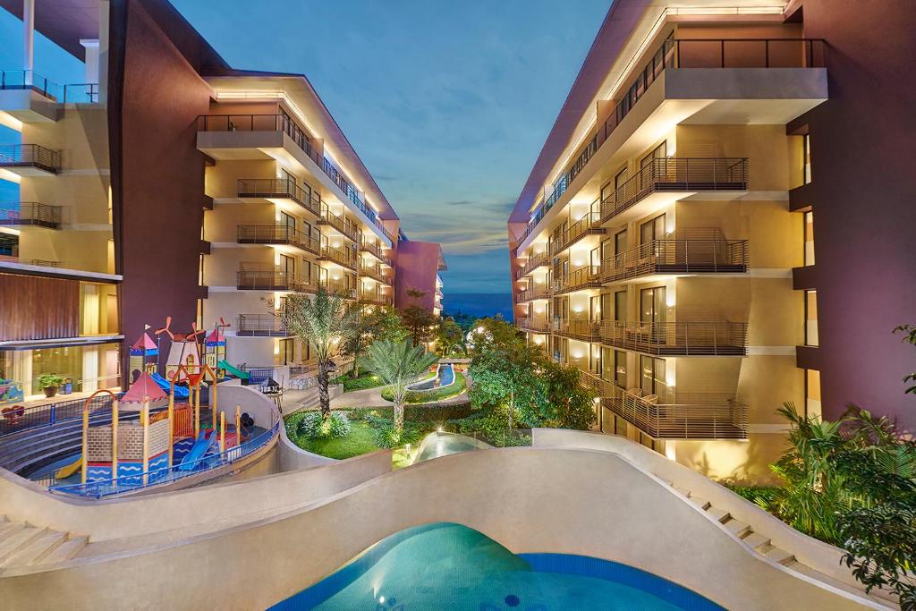 hotels with balcony in Batu