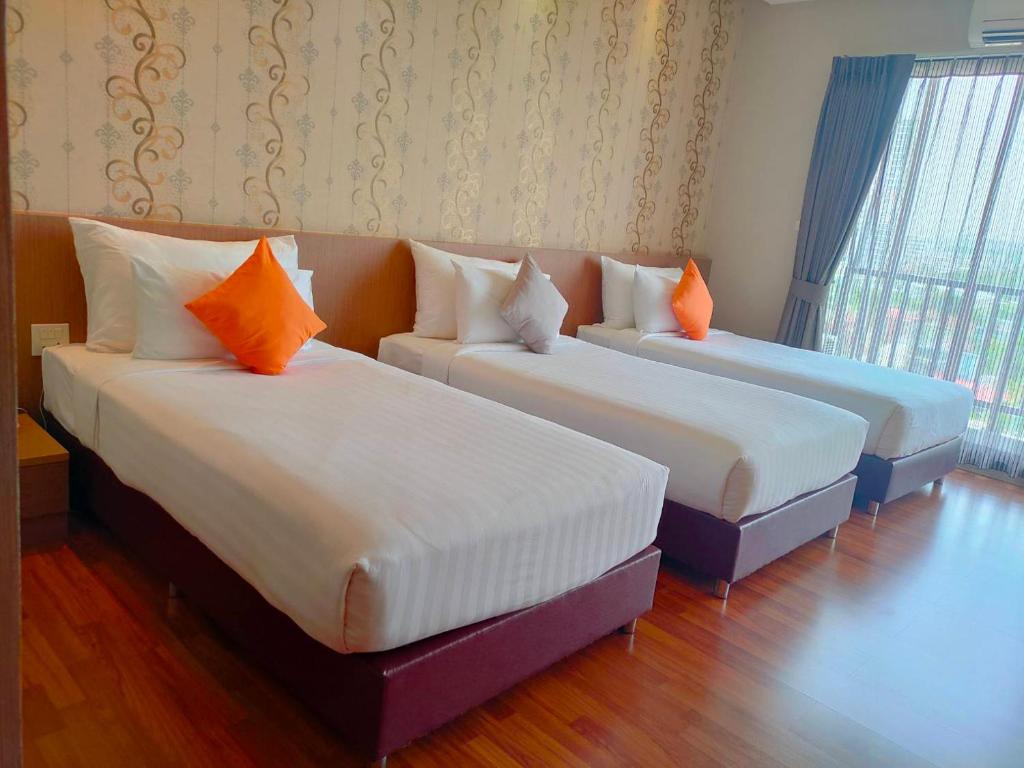 hotels with balcony in Hat Yai