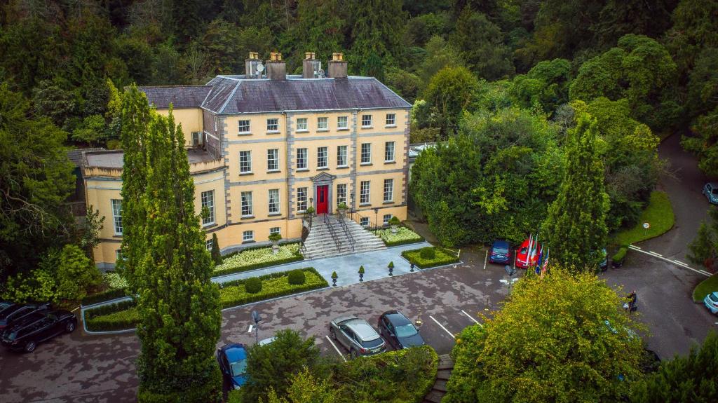 hotels with balcony in Cork