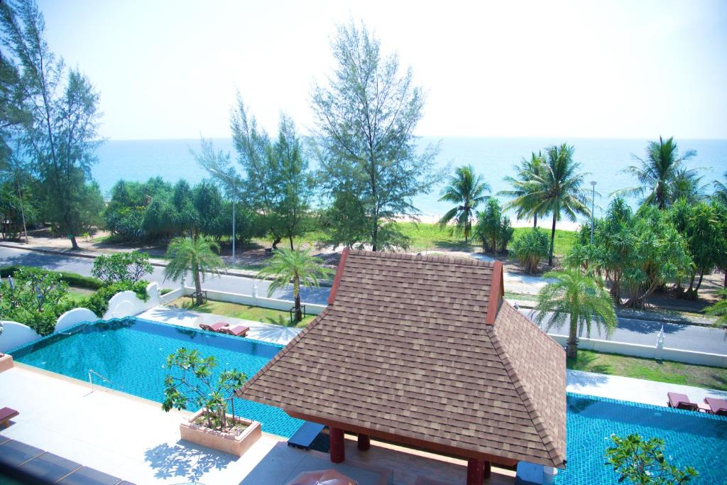 hotels with balcony in Mai Khao Beach