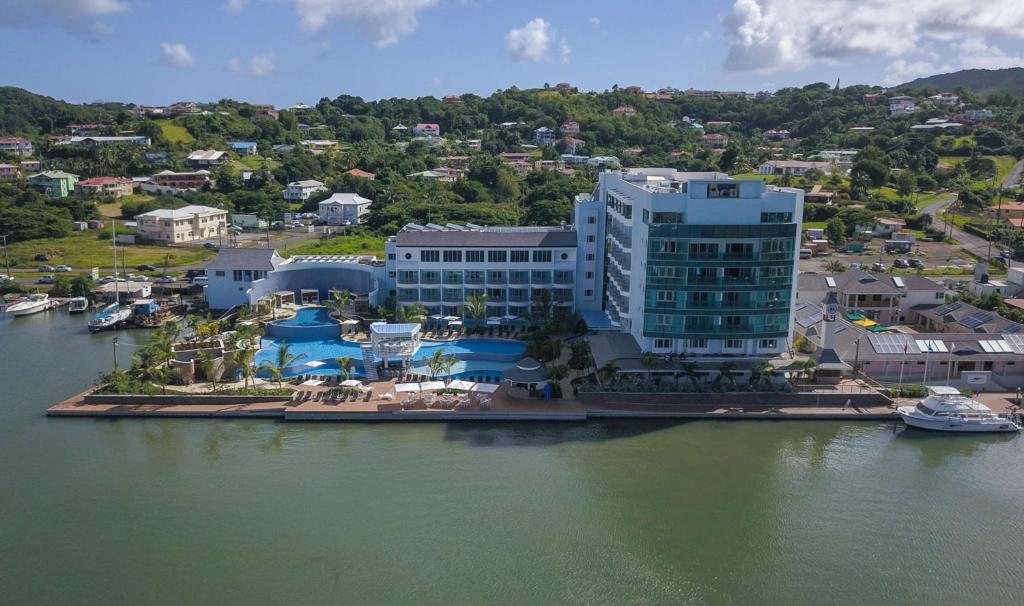 hotels with balcony in Gros Islet