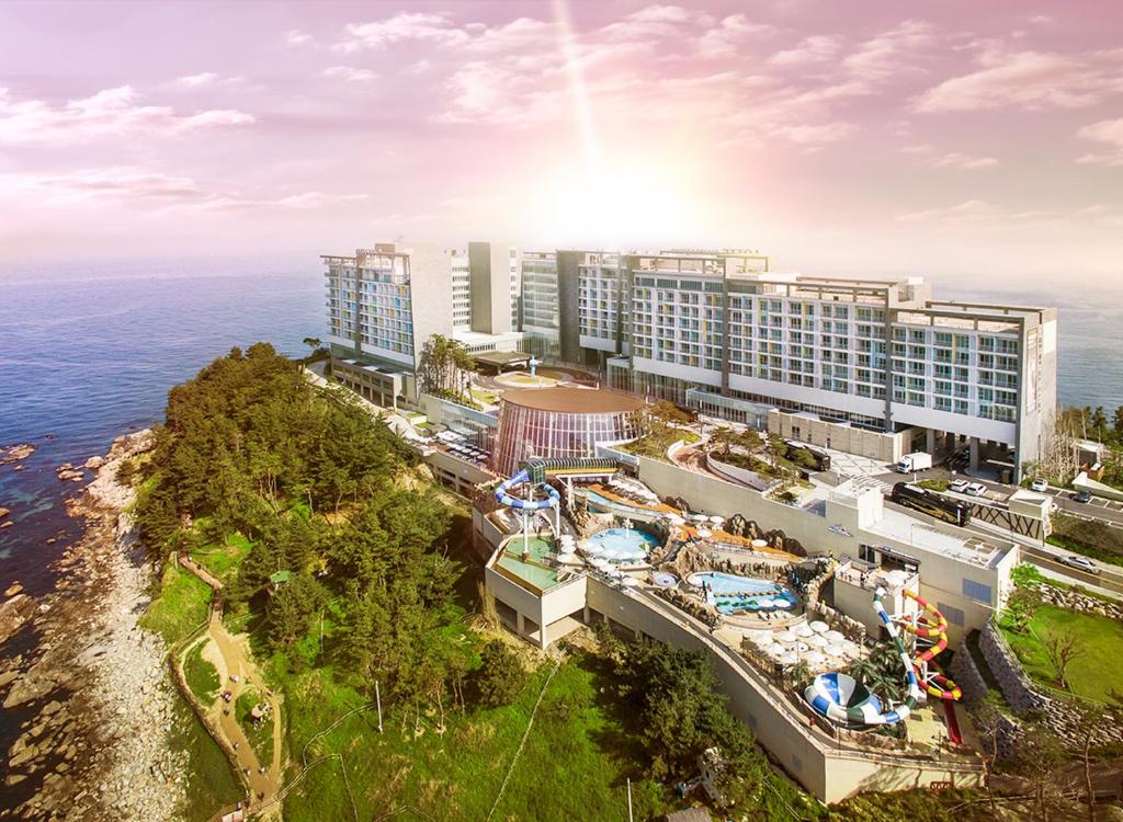 hotels with balcony in Sokcho