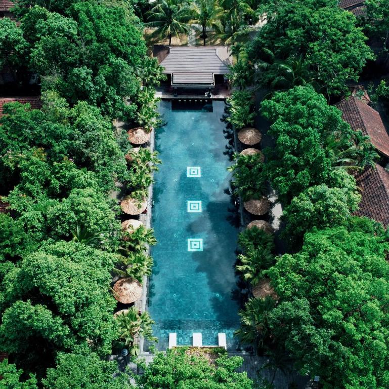 hotels with balcony in Hue