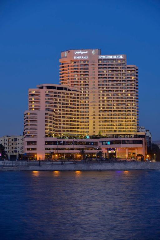 hotels with balcony in Cairo