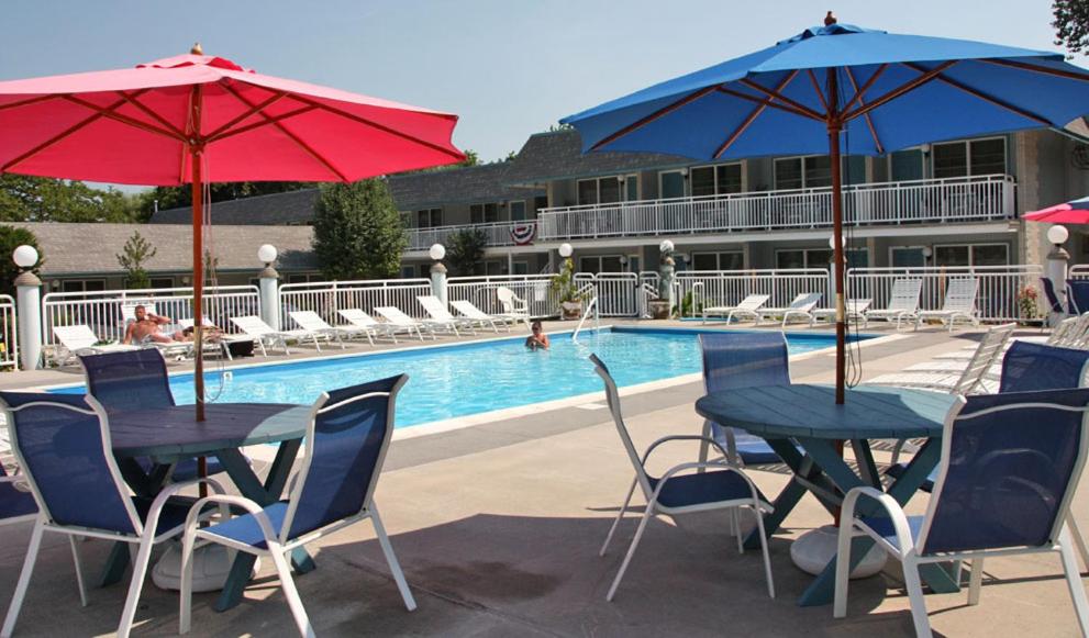 hotels with balcony in Cape May