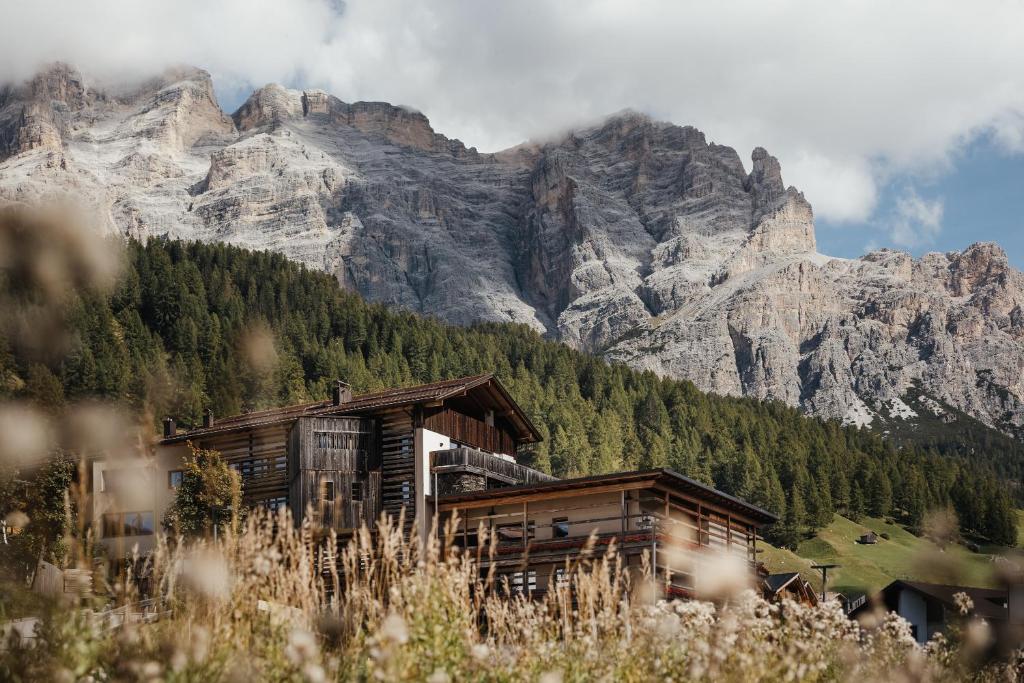 hotels with balcony in Val Badia Italy