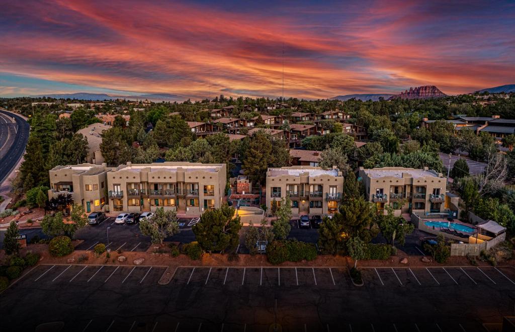 hotels with balcony in Sedona