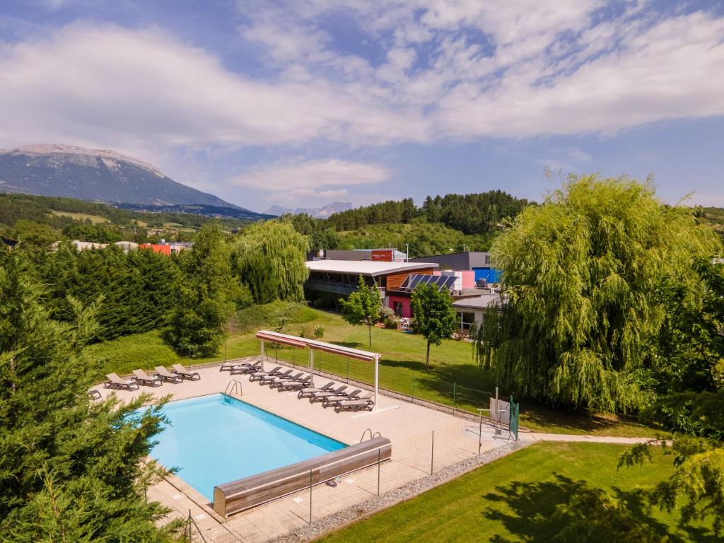 hotels with balcony in Route Napoleon