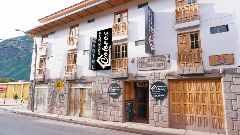 hotels with balcony in Pisac