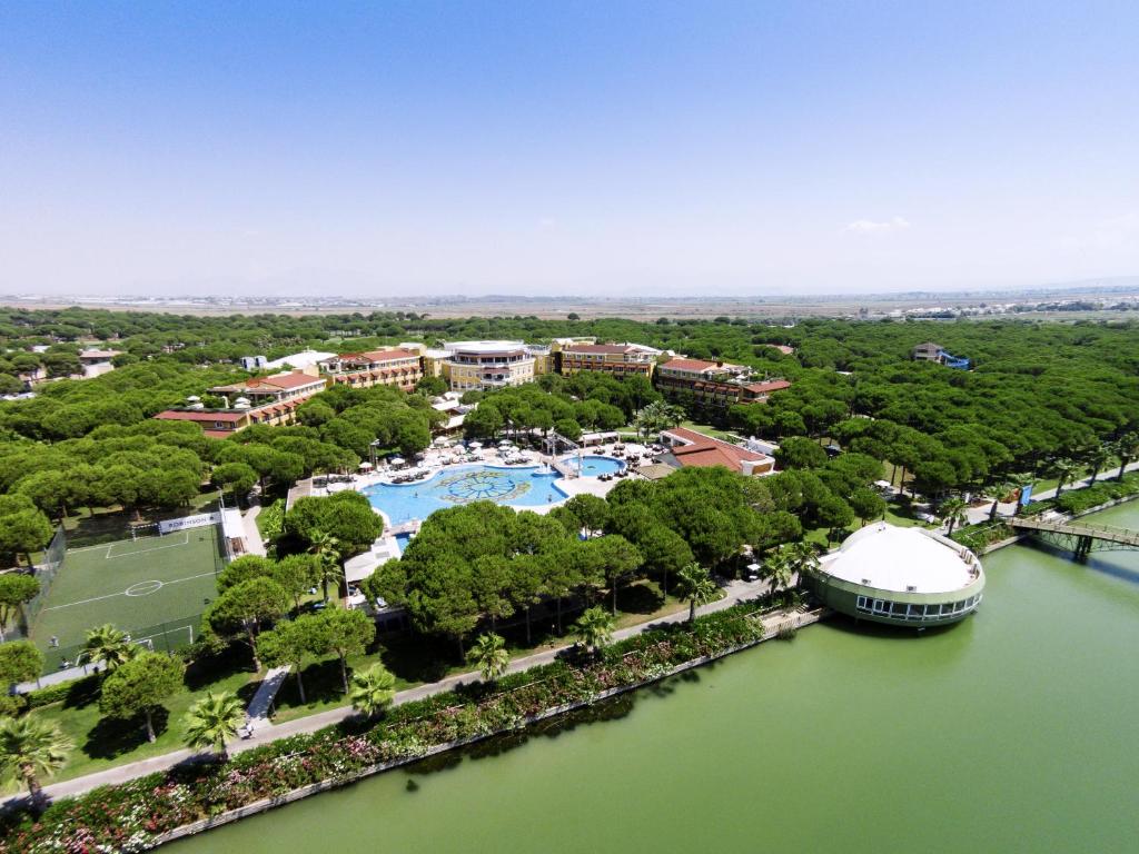 hotels with balcony in Belek