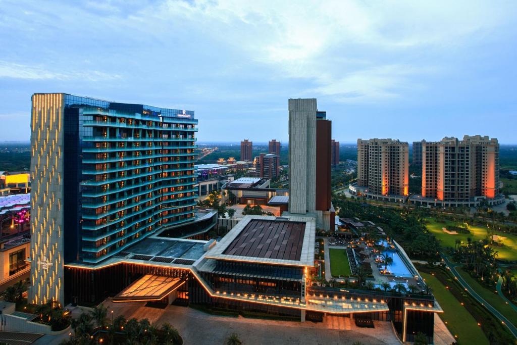 hotels with balcony in Haikou