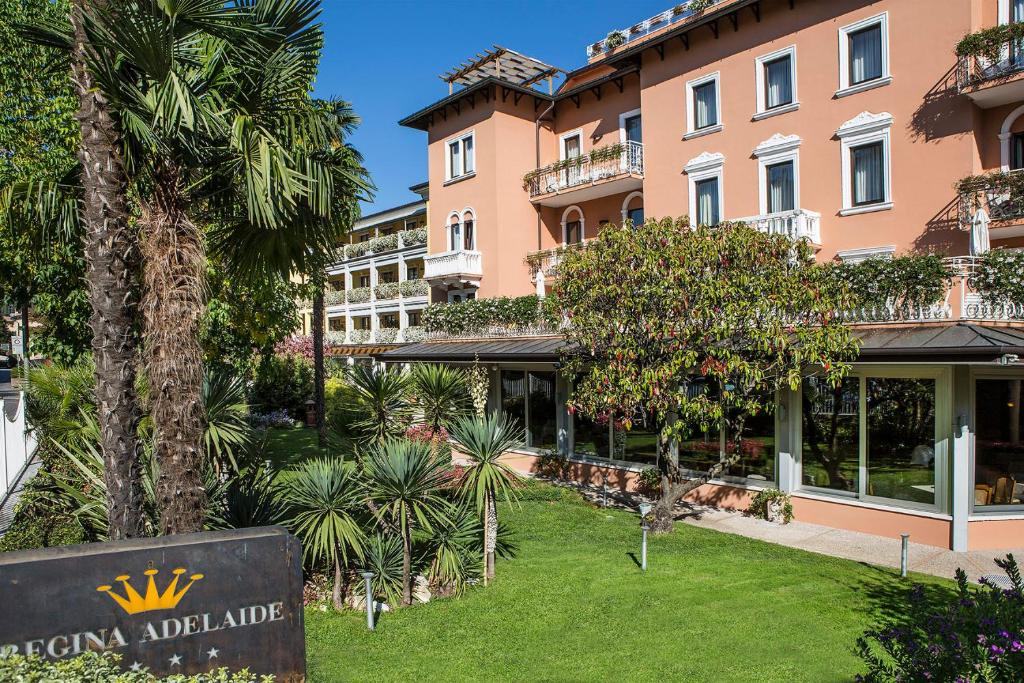 hotels with balcony in Garda