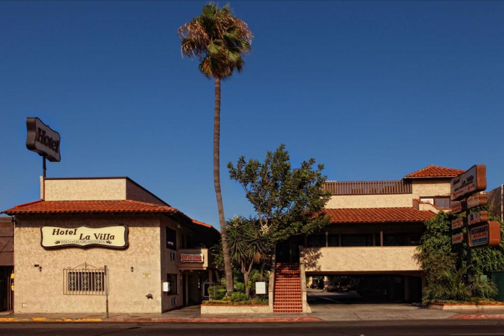 hotels with balcony in Tijuana