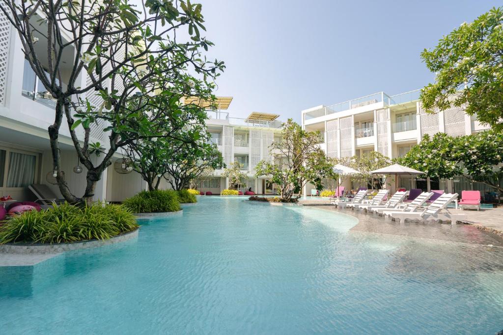 hotels with balcony in Hua Hin