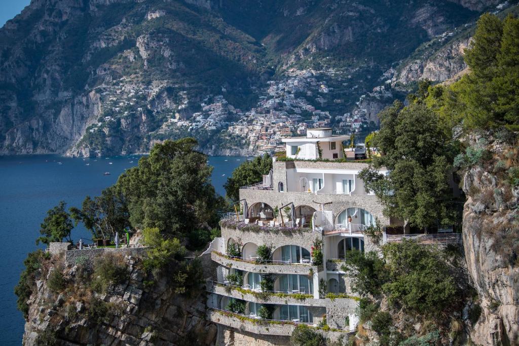 hotels with balcony in Amalfi Coast Italy