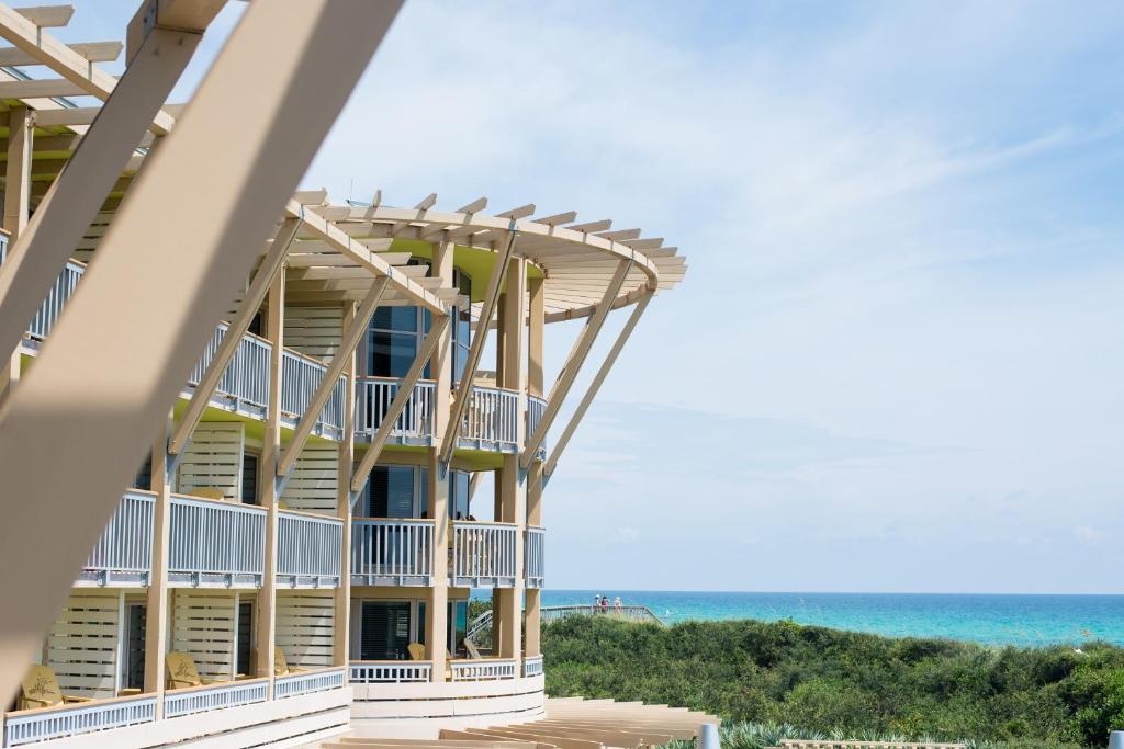 hotels with balcony in Emerald Coast United States