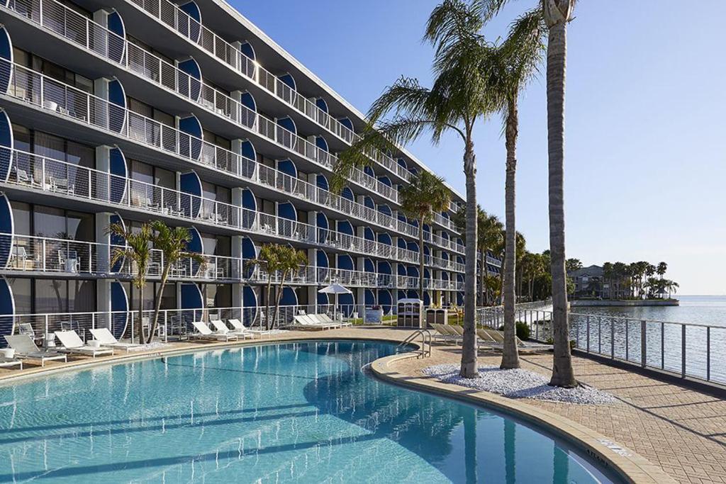 hotels with balcony in Tampa The Florida Aquarium