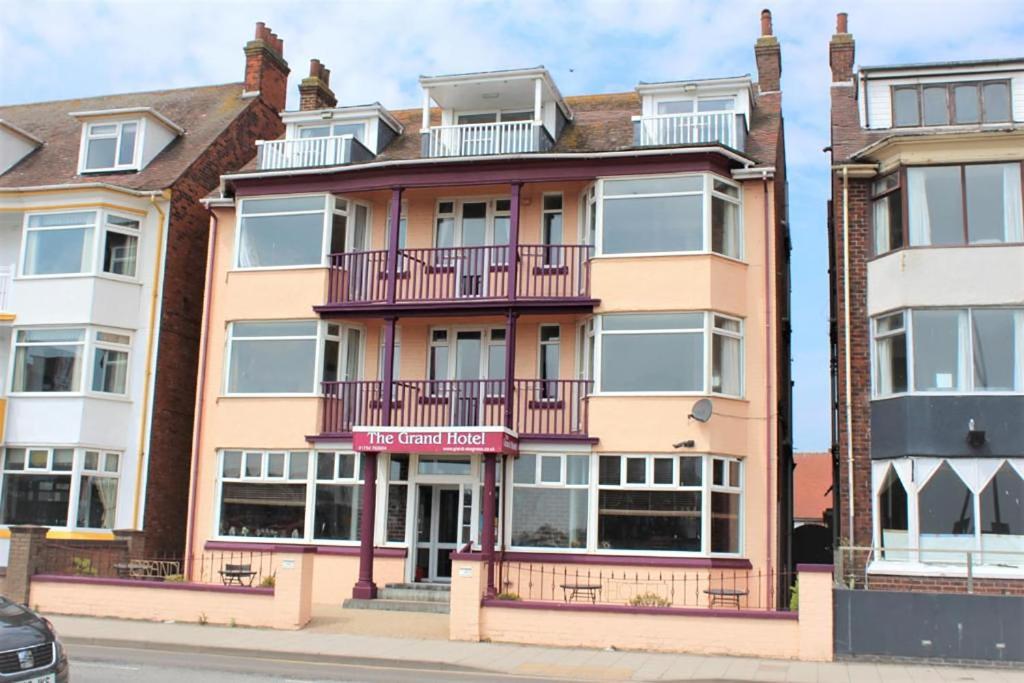 hotels with balcony in Skegness