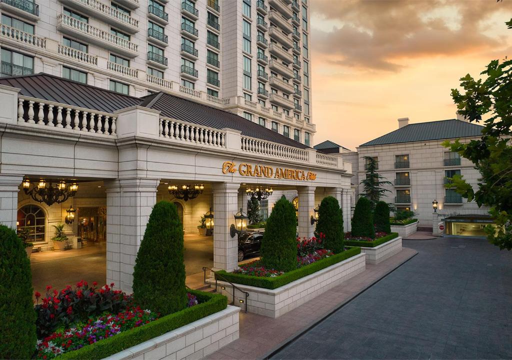 hotels with balcony in Salt Lake City