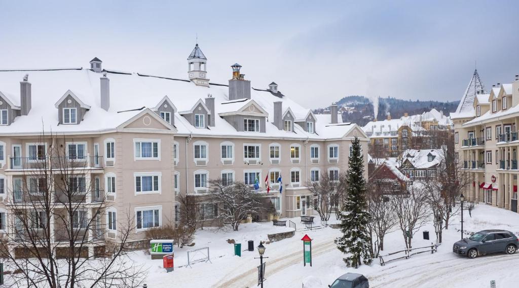 hotels with balcony in Mont Tremblant