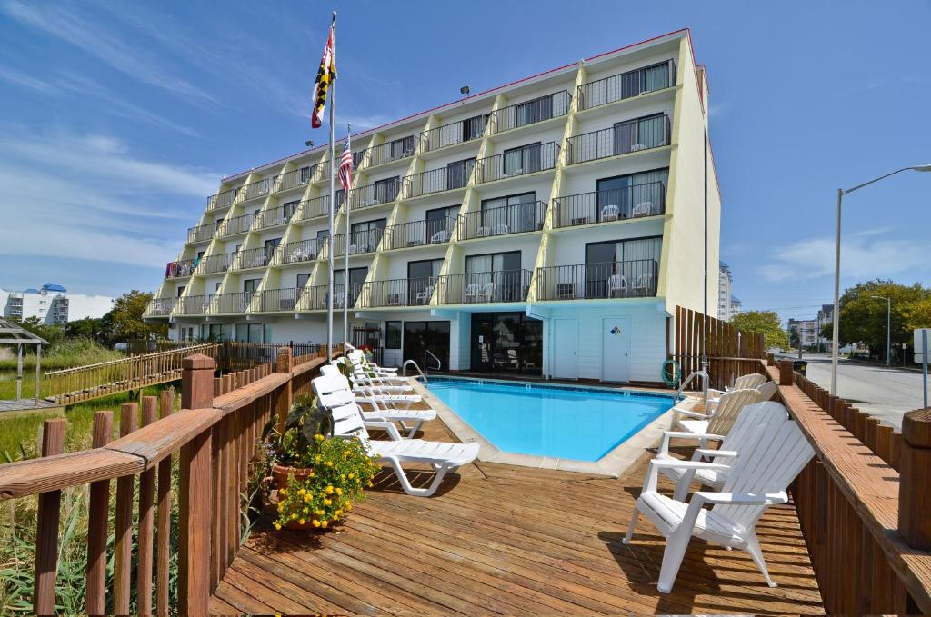 hotels with balcony in Maryland