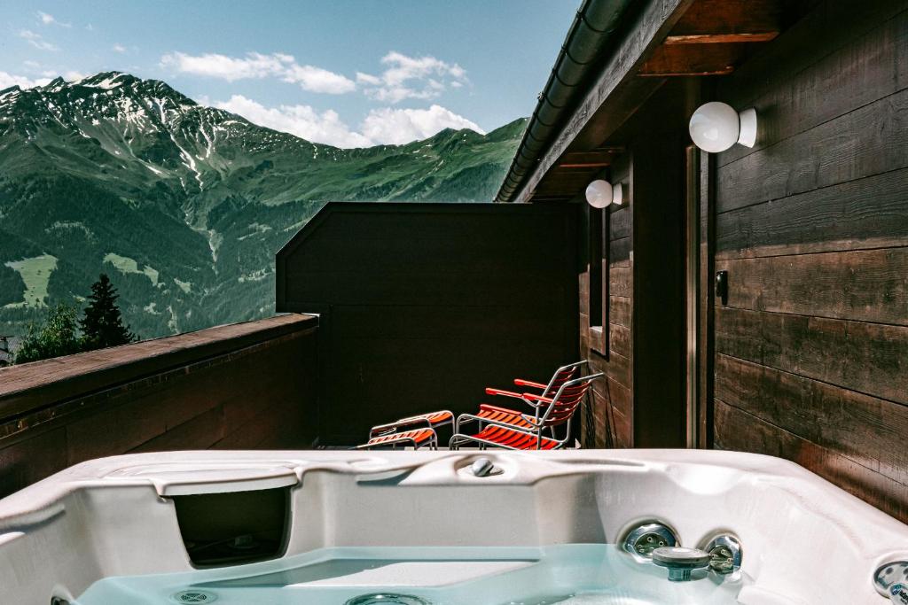 hotels with balcony in Swiss Alps