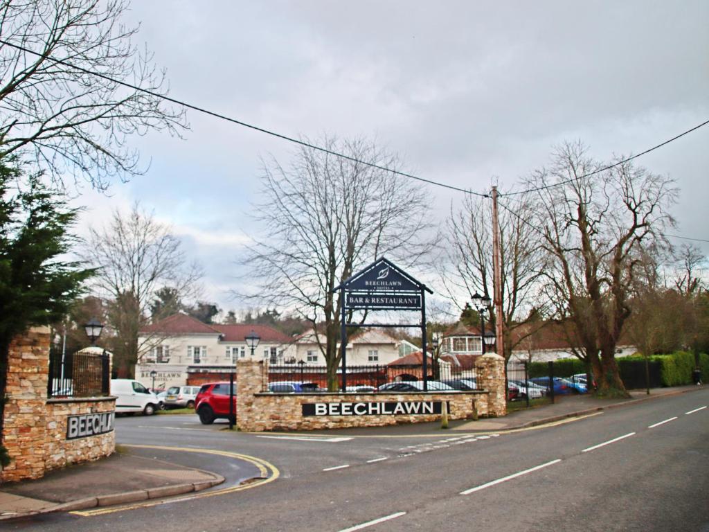 hotels with balcony in Northern Ireland