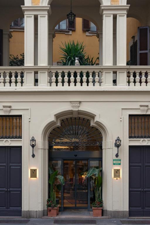 hotels with balcony in Milan Pozzoli Poldi Museum