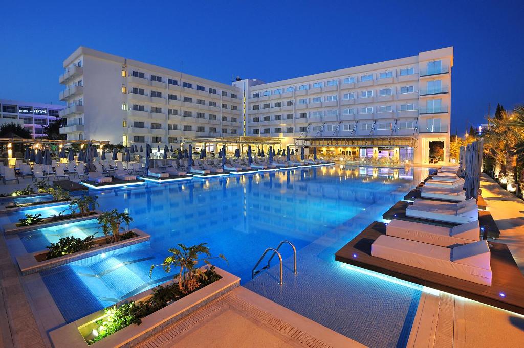 hotels with balcony in Ayia Napa