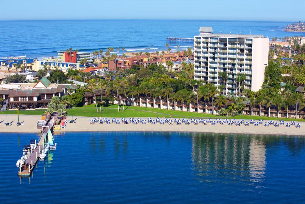 hotels with balcony in San Diego La Jolla