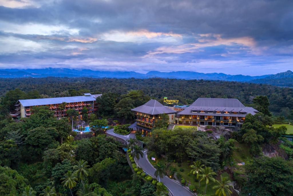 hotels with balcony in Kandy