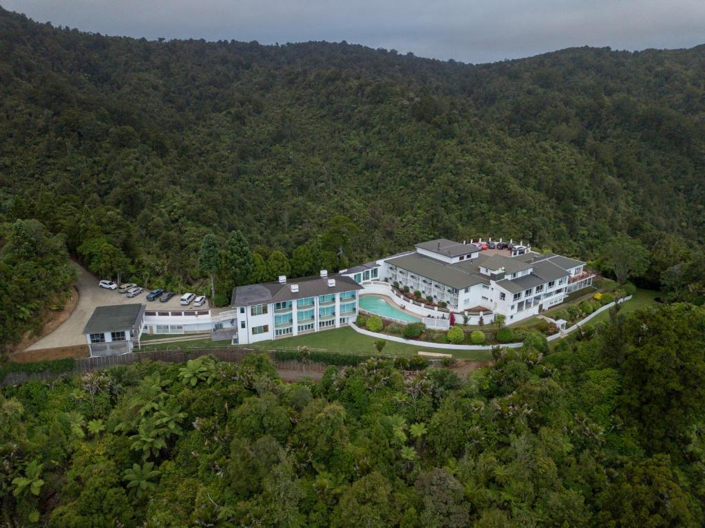 hotels with balcony in Auckland