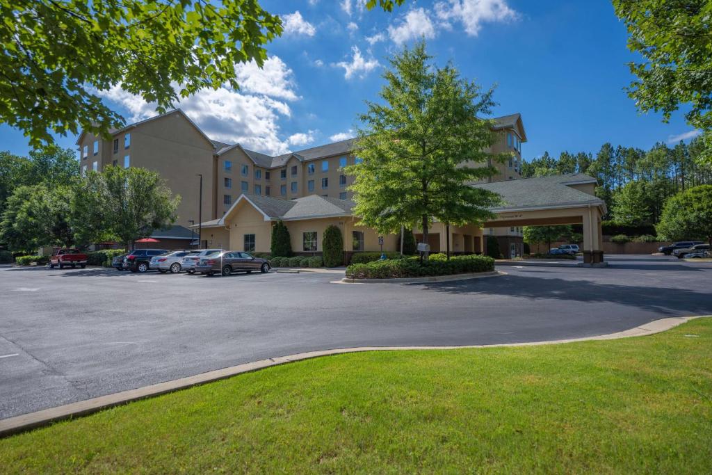 hotels with balcony in Birmingham