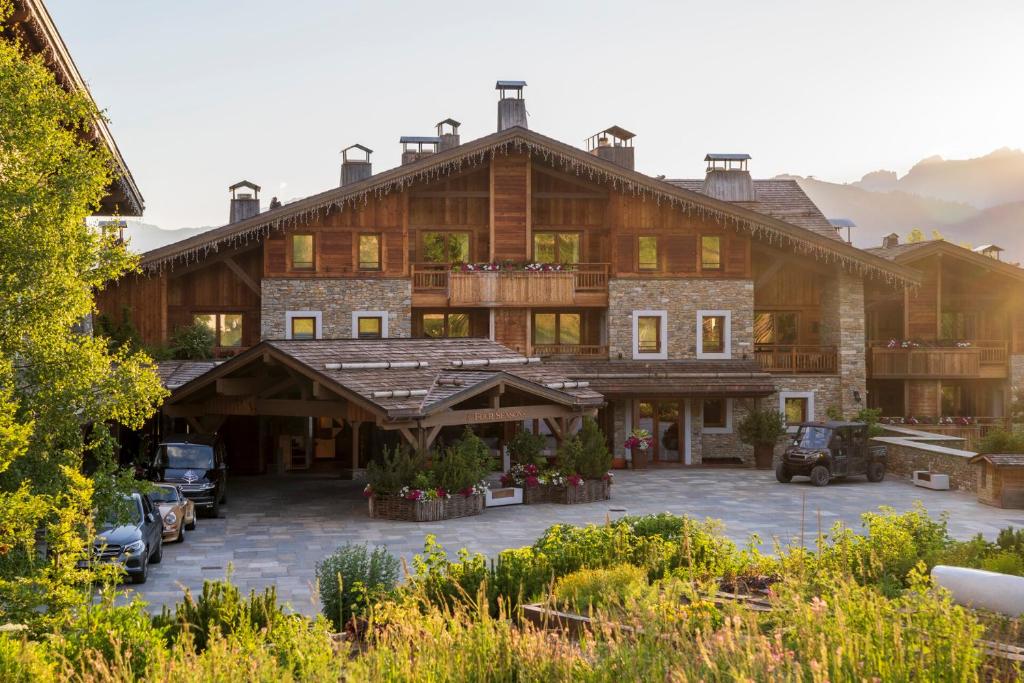 hotels with balcony in Megeve