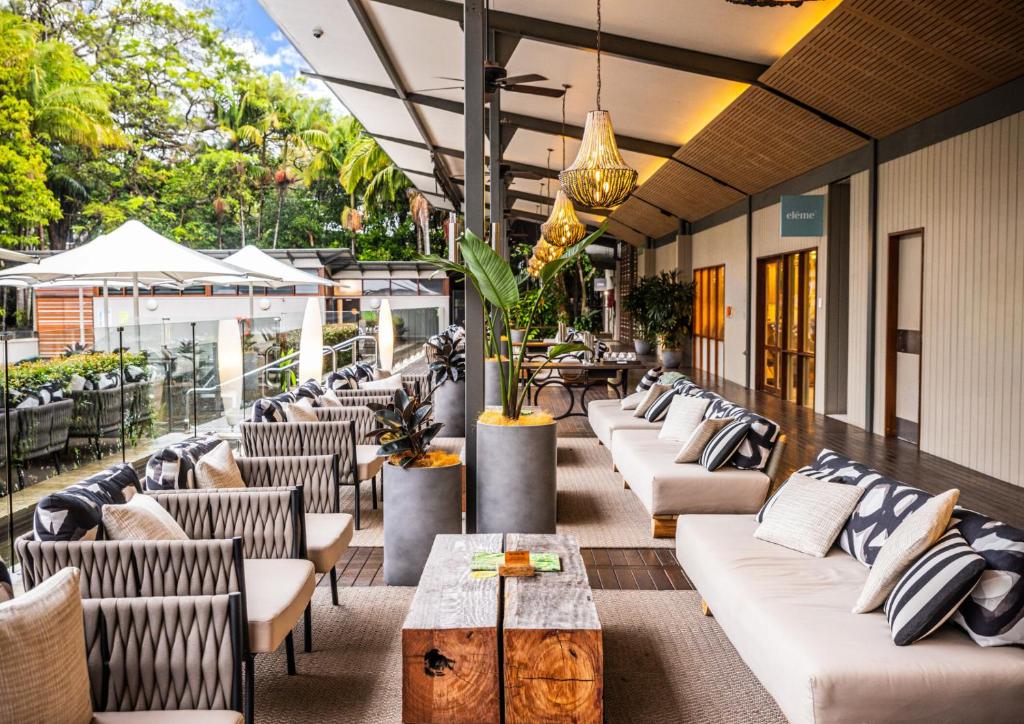 hotels with balcony in Byron Bay