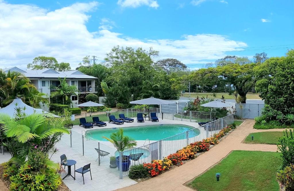 hotels with balcony in Noosaville