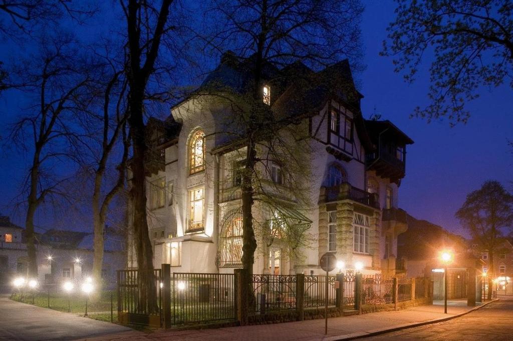 hotels with balcony in Dresden