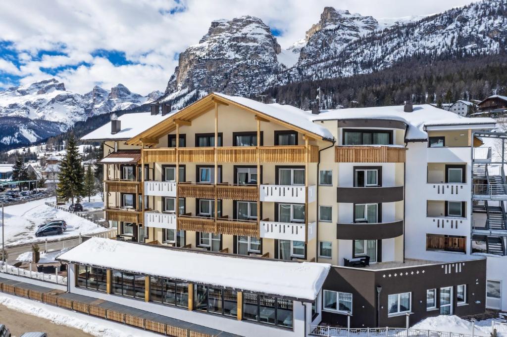 hotels with balcony in Val Badia Italy