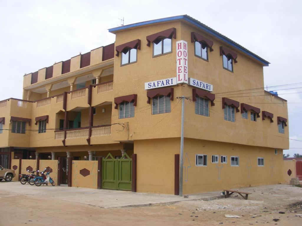 hotels with balcony in Cotonou