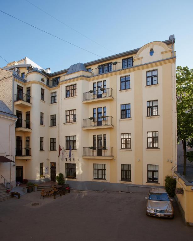 hotels with balcony in Riga