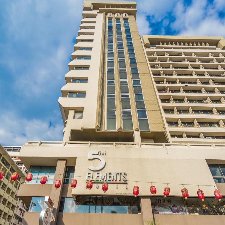 hotels with balcony in Kuala Lumpur Taman Burung Kuala Lumpur