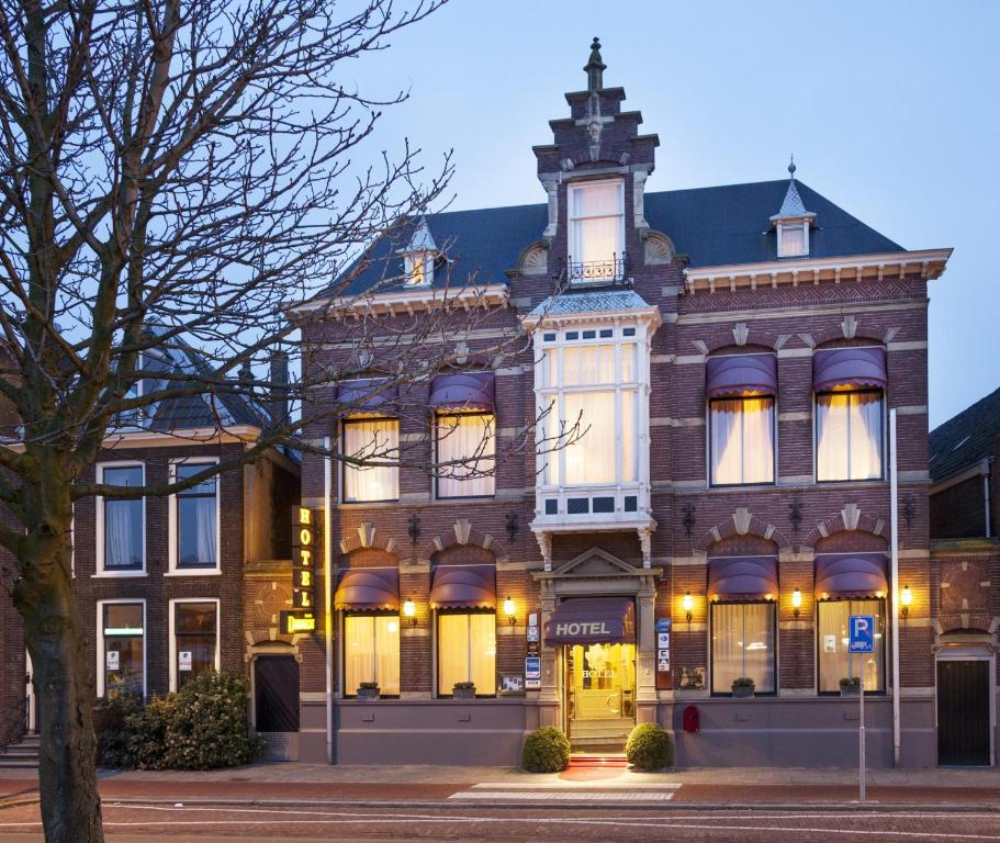 hotels with balcony in Dordrecht