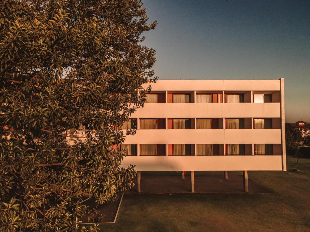 hotels with balcony in Brasilia Cathedral Of Brasilia