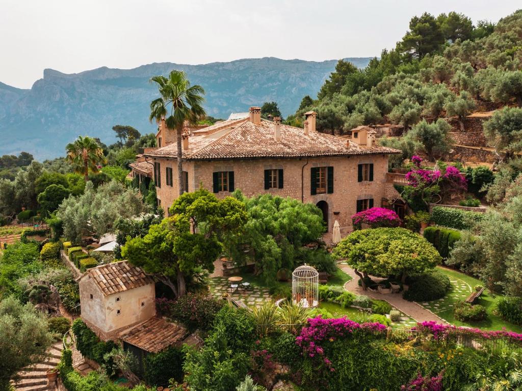 hotels with balcony in Majorca