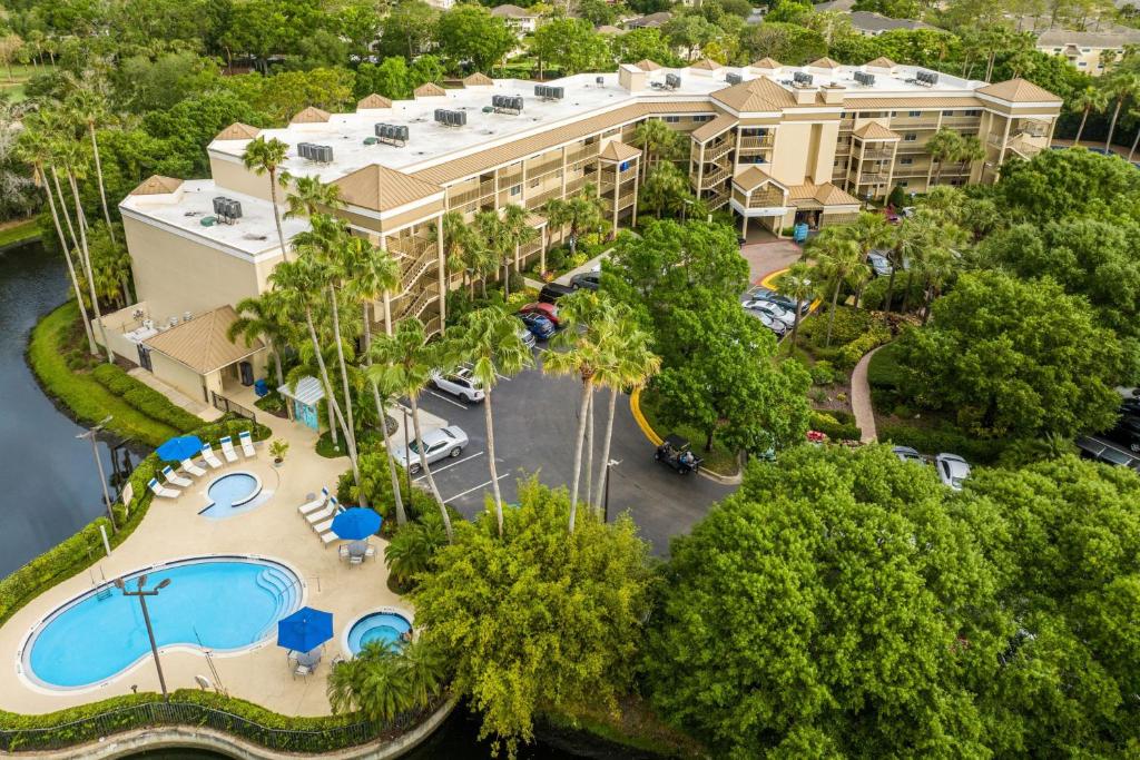 hotels with balcony in Orlando